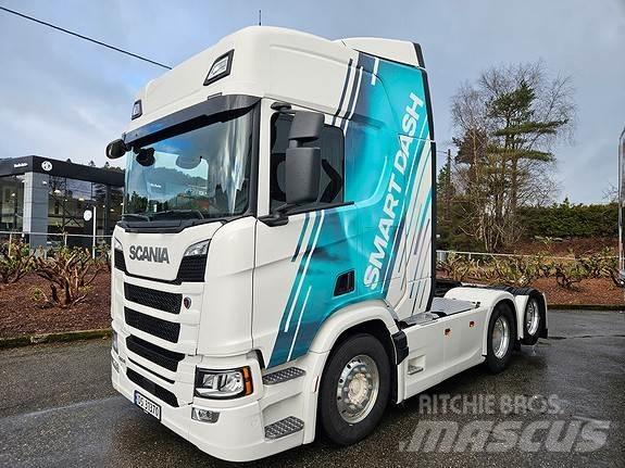 Scania R560 A6x2NB Trekkers