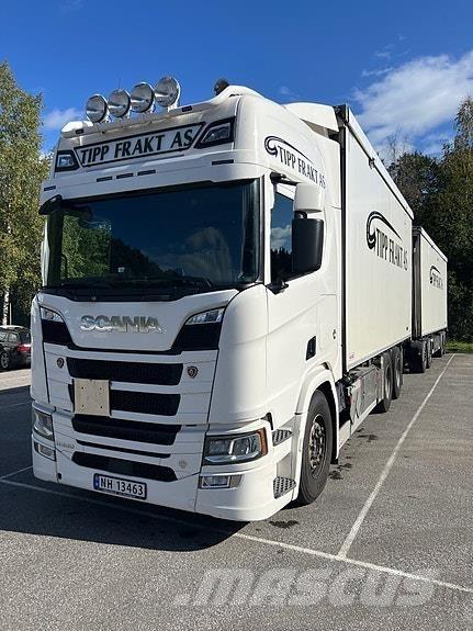 Scania R660 Bakwagens met gesloten opbouw