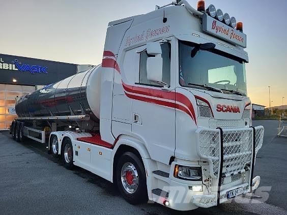 Scania S650A6X2NB Trekkers