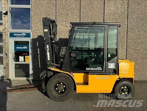 TCM FD35 Diesel heftrucks
