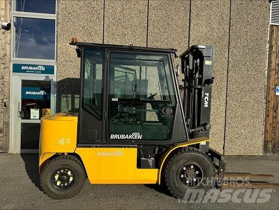 TCM FD35 Diesel heftrucks