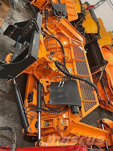  Teklesfdal U-LS 46 Sneeuwschuivers en -ploegen