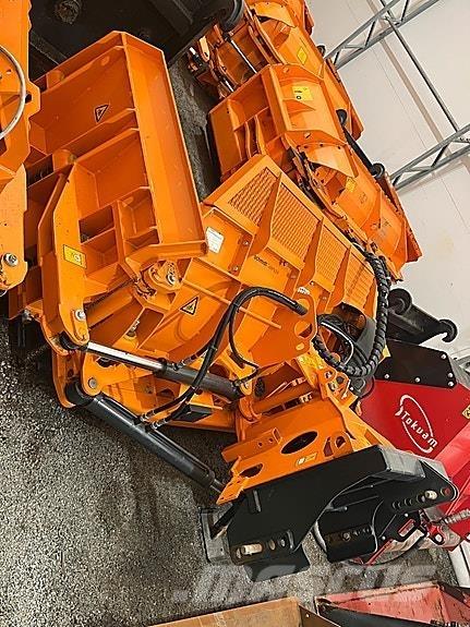  Teklesfdal U-LS 46 Sneeuwschuivers en -ploegen