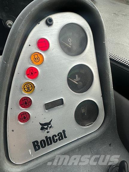 Terex HR 32 Rupsgraafmachines