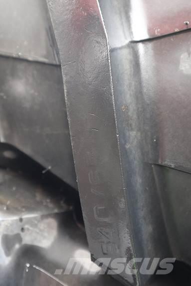 Trelleborg TM800 Banden, wielen en velgen