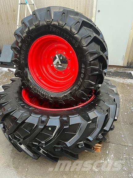 Trelleborg TM800 Banden, wielen en velgen