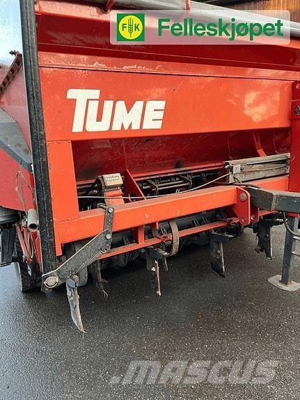 Tume HKL 3000 JC Kunstmeststrooiers