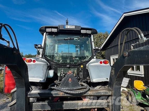 Valtra 142 Direct Tractoren