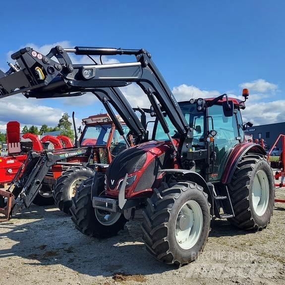 Valtra A134 Tractoren