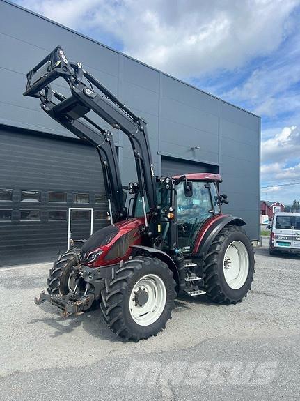 Valtra G115 Active Tractoren