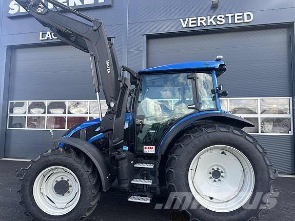 Valtra G135 Activ Tractoren