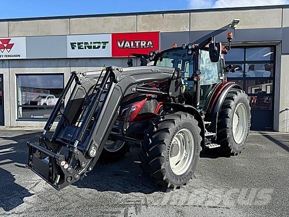 Valtra G135 Versu Tractoren