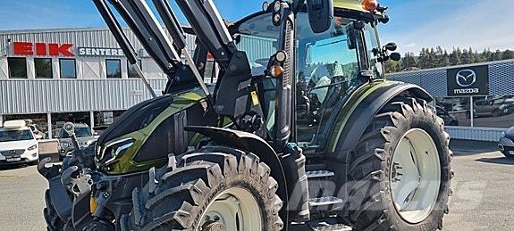 Valtra G135V Tractoren