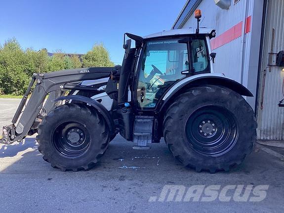 Valtra N 114E Tractoren