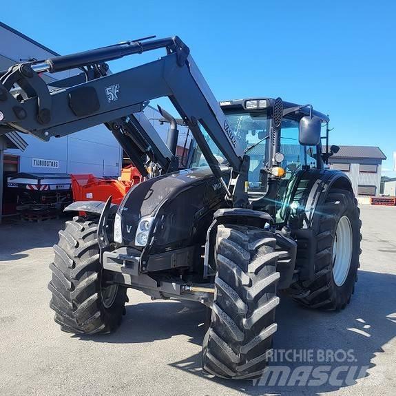 Valtra n-163 Tractoren