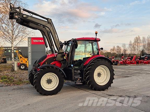 Valtra N104 Tractoren