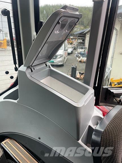 Valtra N174 Versu Tractoren