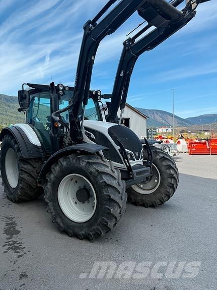 Valtra N174D Tractoren