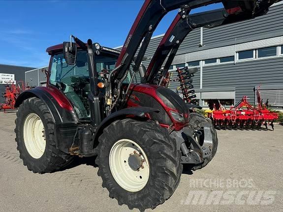 Valtra N174V Tractoren