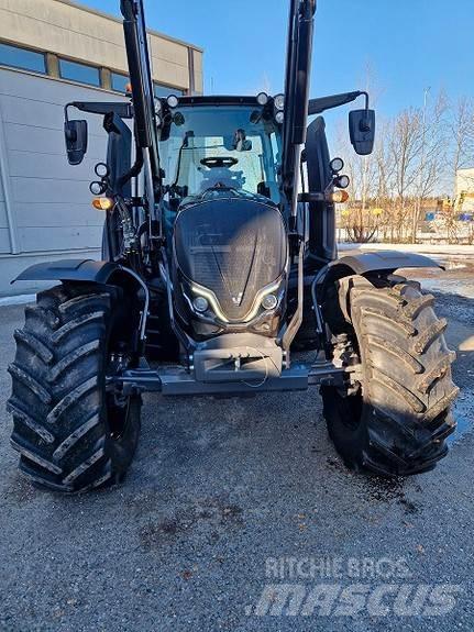 Valtra N175 Tractoren