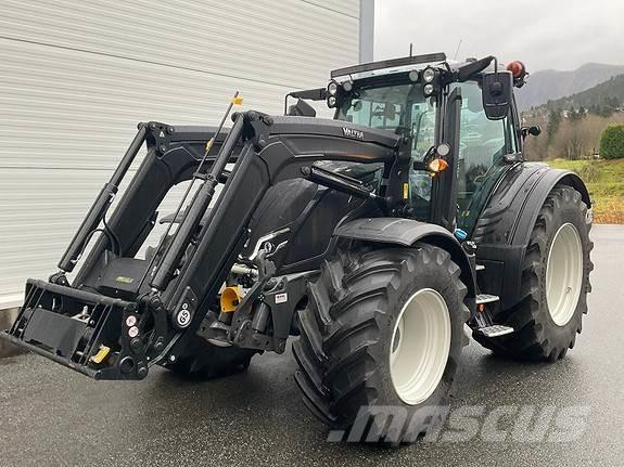Valtra N175D Tractoren