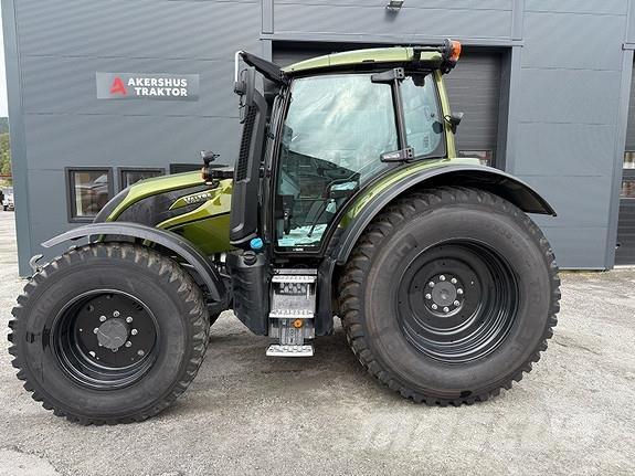 Valtra N175D Tractoren