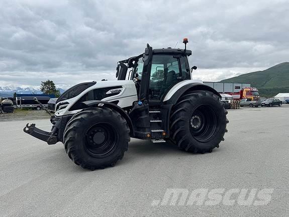 Valtra Q305 Tractoren