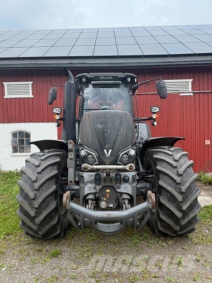 Valtra S394 Tractoren