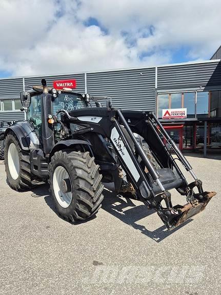 Valtra T 234 Versu Tractoren