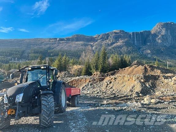 Valtra T203 Tractoren