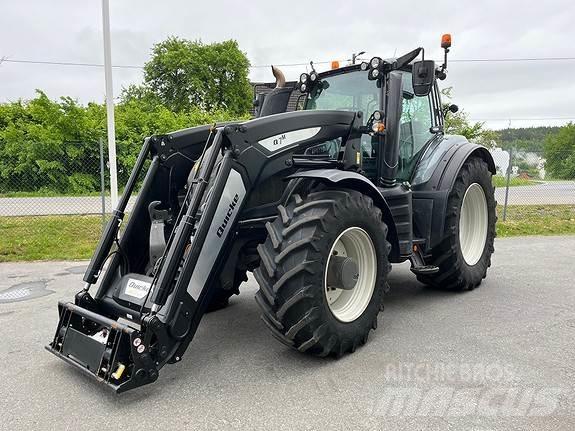 Valtra T234 Tractoren
