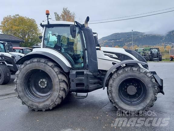 Valtra T234 Tractoren
