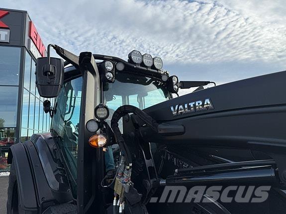 Valtra T235 Tractoren
