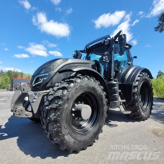 Valtra T235 Direct Tractoren