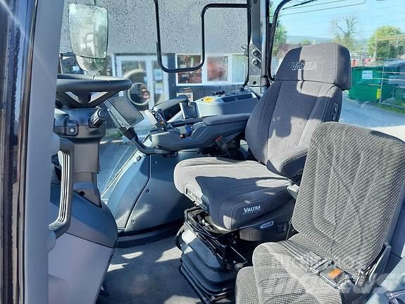 Valtra T235 Direct Tractoren