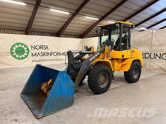 Volvo L30B Wielladers