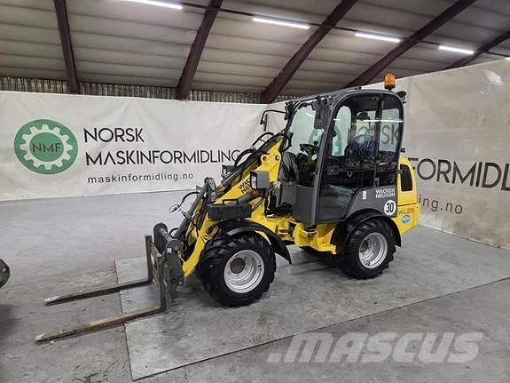 Wacker Neuson WL25 Tool-carriers