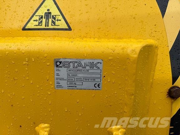   Sneeuwschuivers en -ploegen