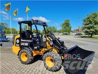JCB 403 AGRI Miniladers