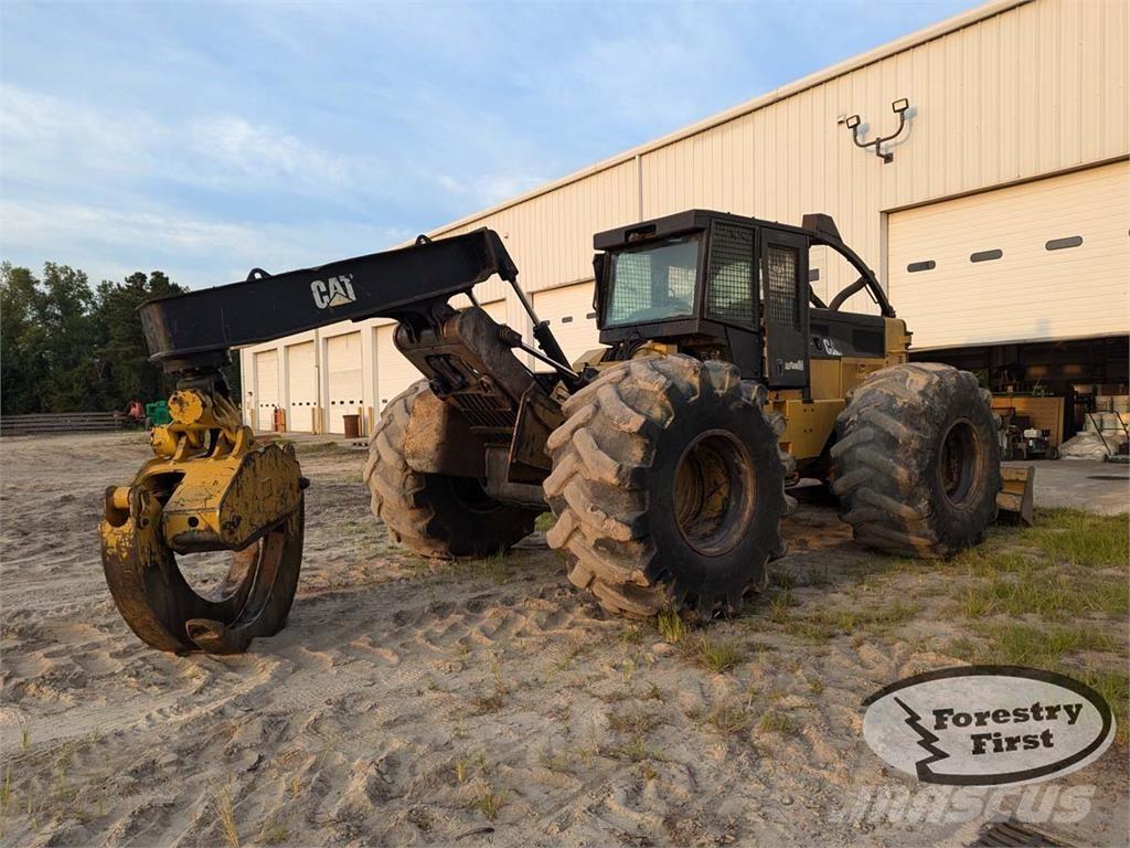 CAT 535C Skidders
