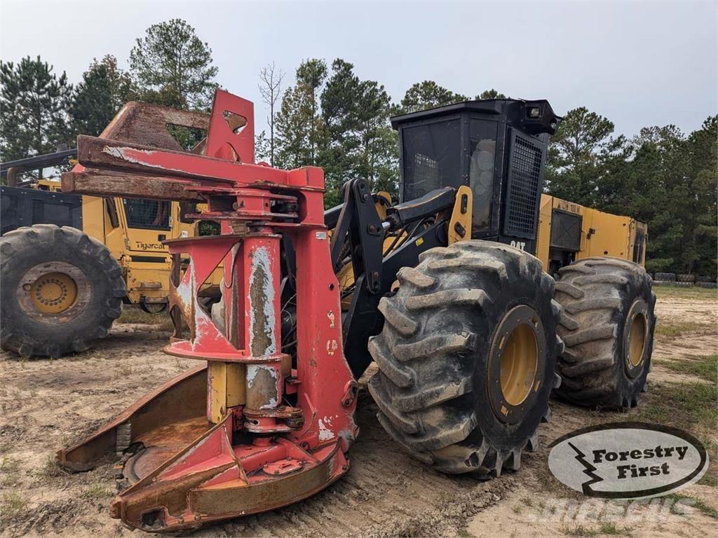CAT 563D Feller bunchers