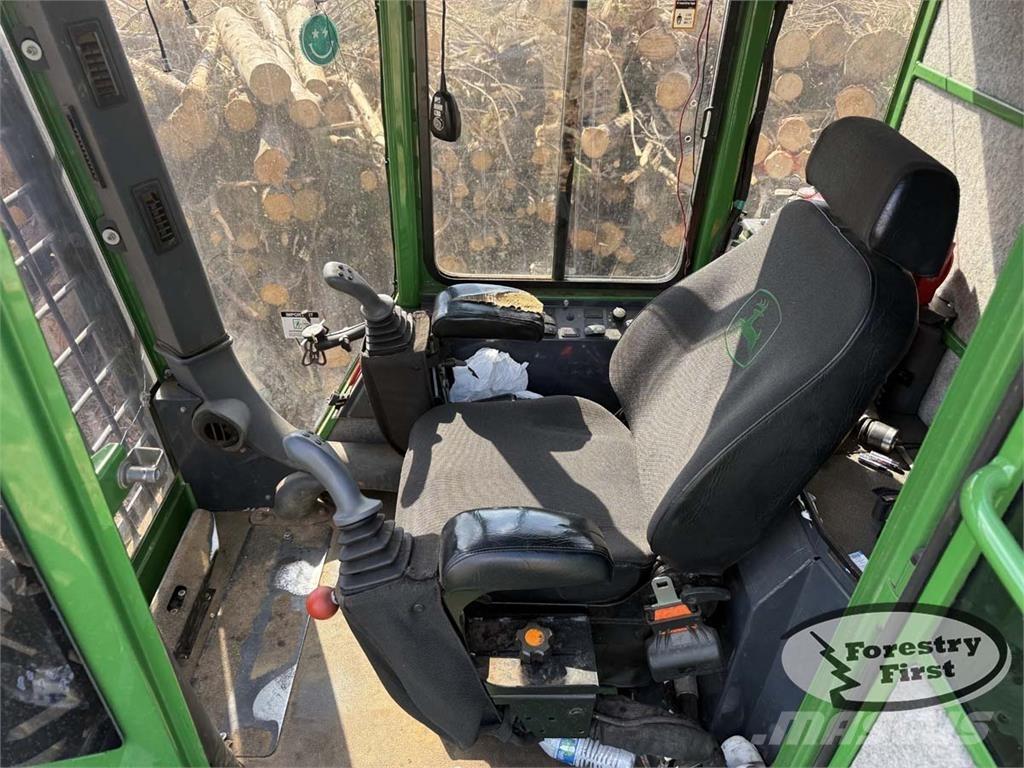 John Deere 437E Boomstamladers