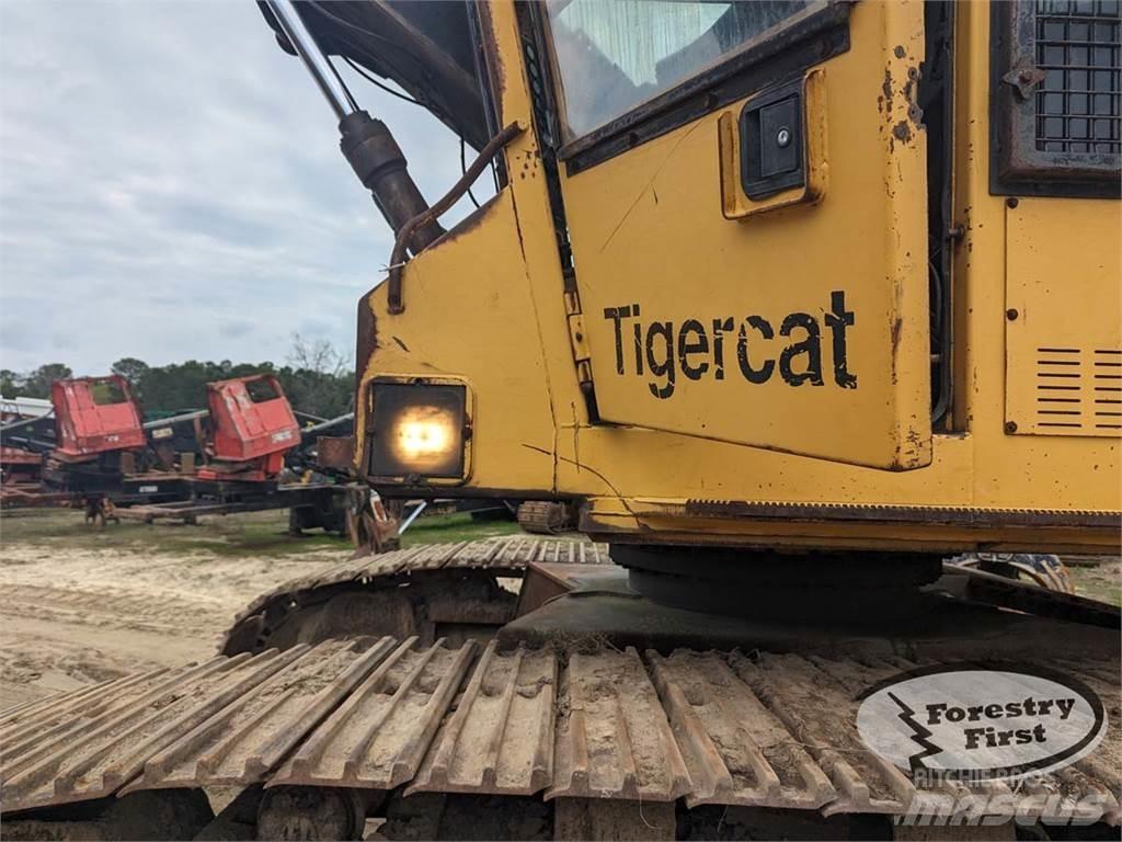 Tigercat 860S Boomstamladers