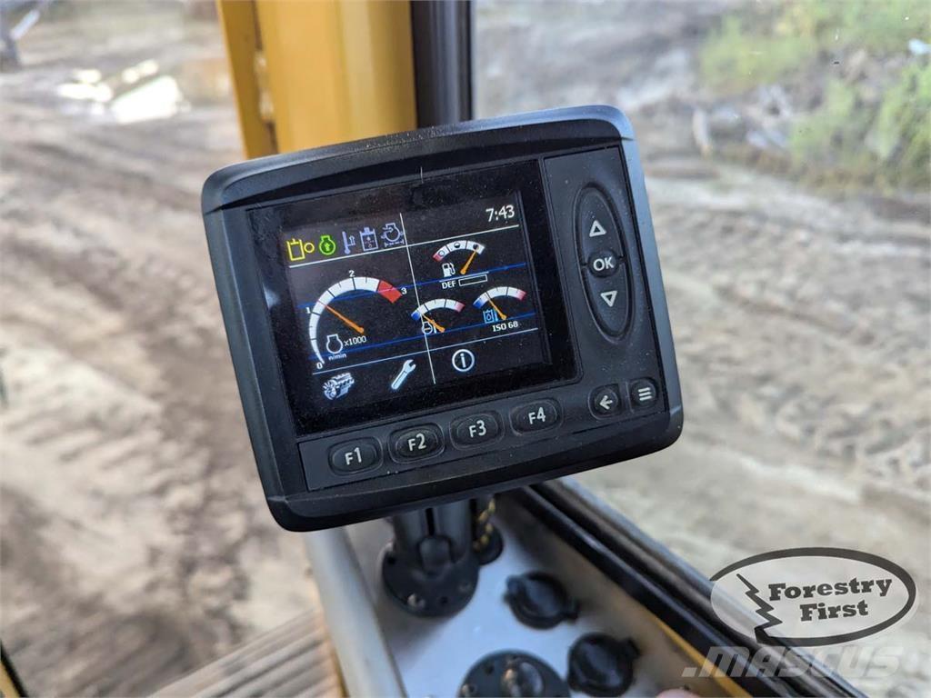 Tigercat T234B Boomstamladers