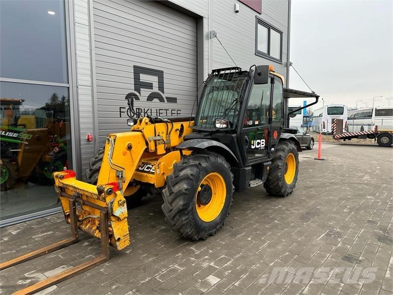 JCB 535-95 Verreikers