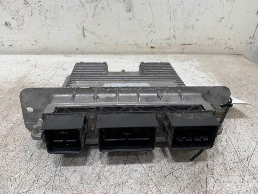 Ford F-550 Cabine en interieur