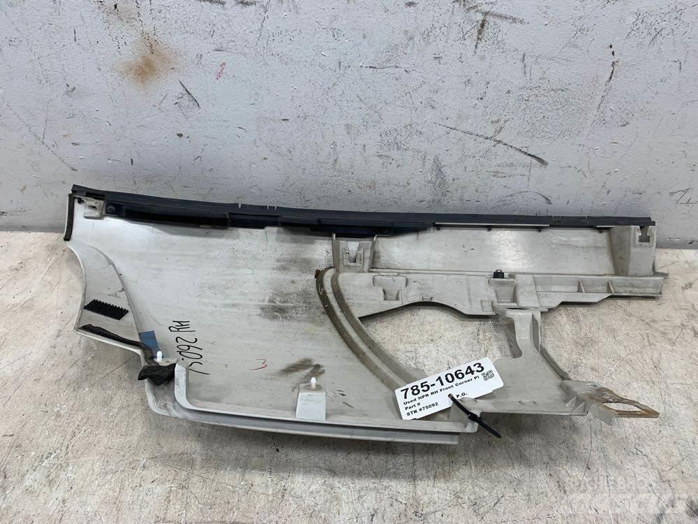 Isuzu NPR Cabine en interieur