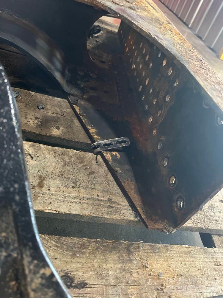 Mack  Chassis en ophanging