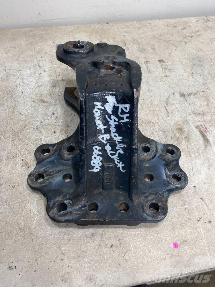 Mack CXU Chassis en ophanging