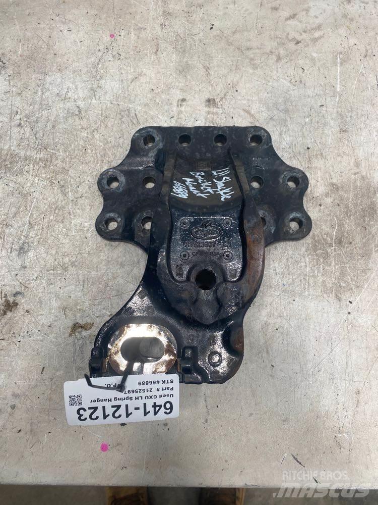 Mack CXU Chassis en ophanging